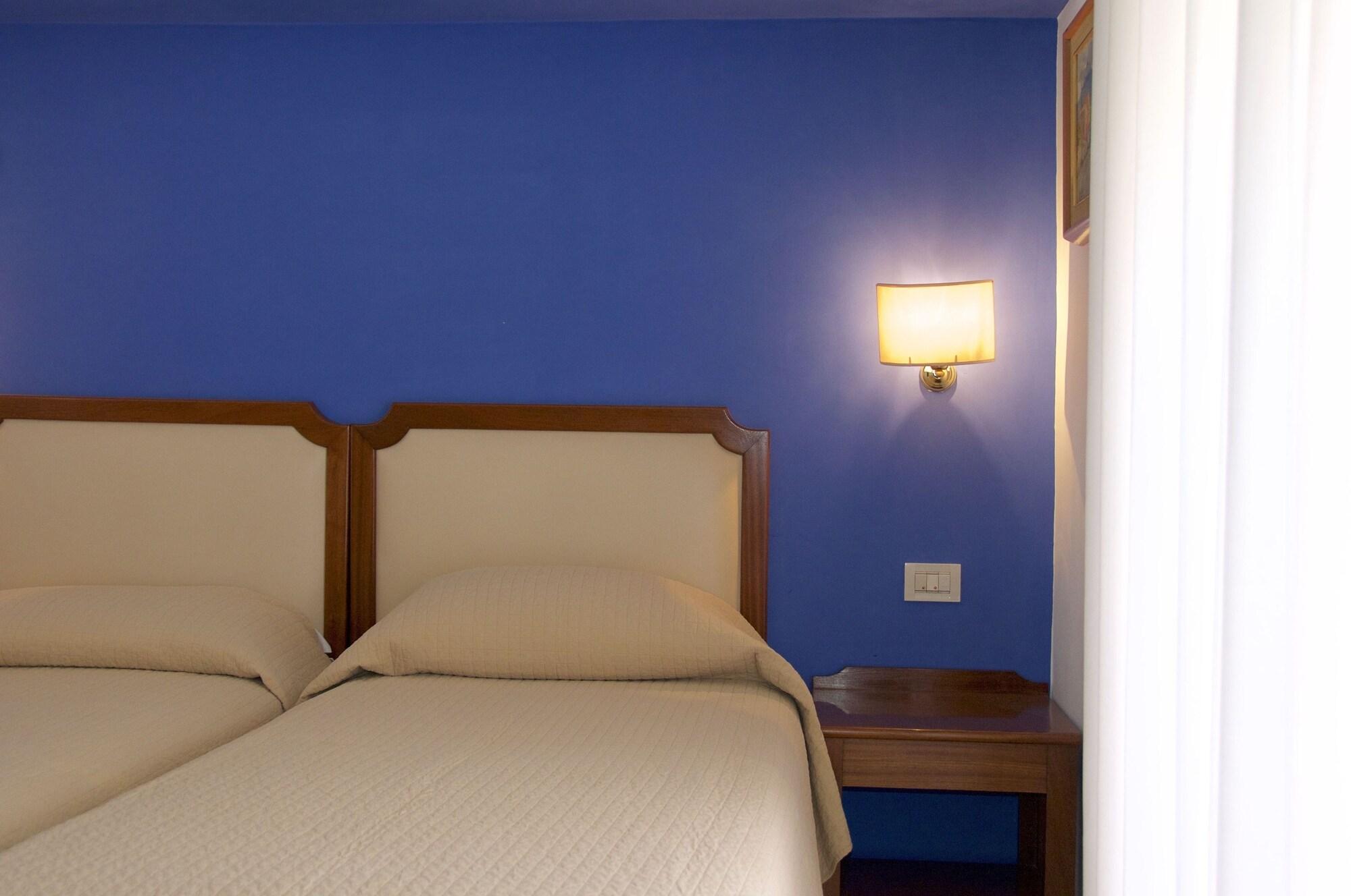 Hotel Tirrenia Sorrento Ngoại thất bức ảnh