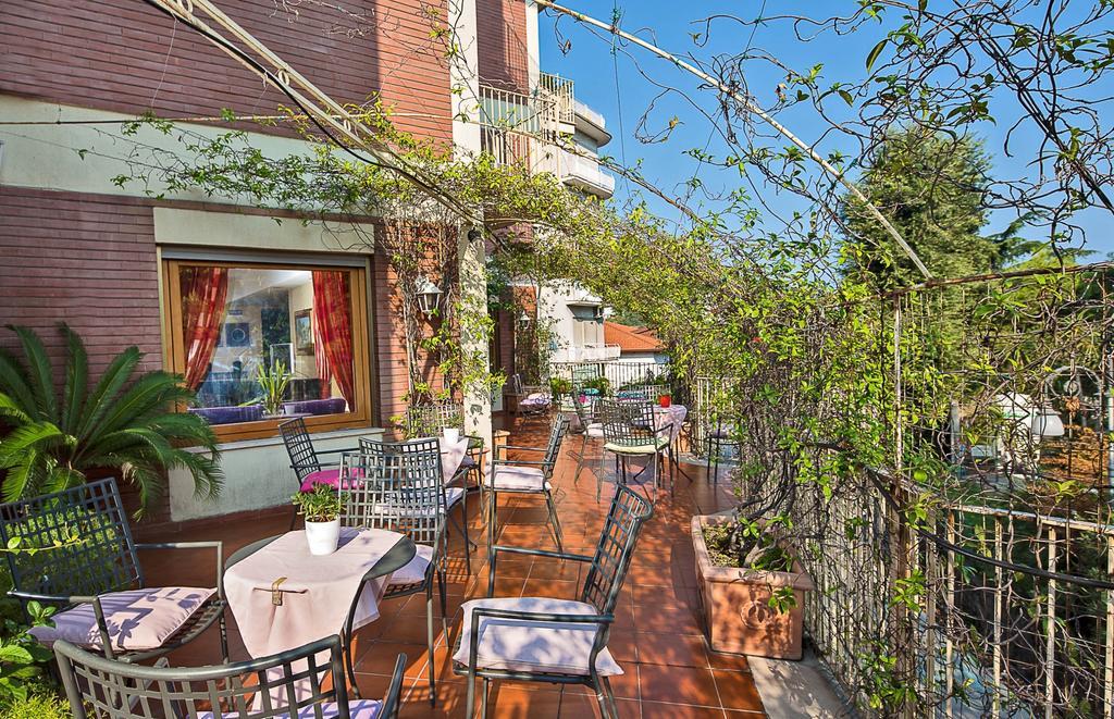 Hotel Tirrenia Sorrento Ngoại thất bức ảnh