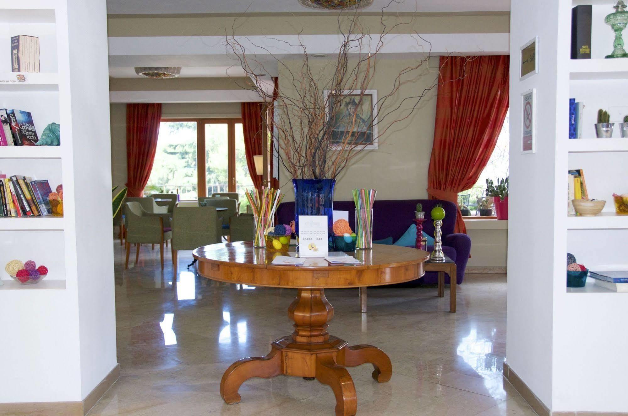 Hotel Tirrenia Sorrento Ngoại thất bức ảnh
